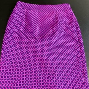 Brand new/never worn BR pencil skirt